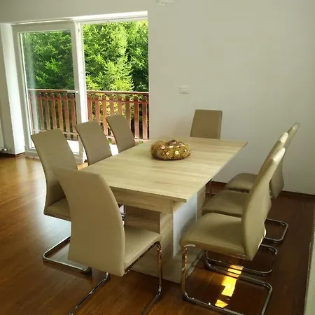 Pocitniska Hisa Nad Soco Počitniška hiša Bovec