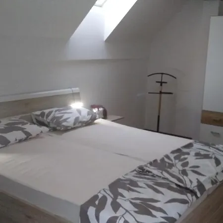 Pocitniska Hisa Nad Soco Vikendica