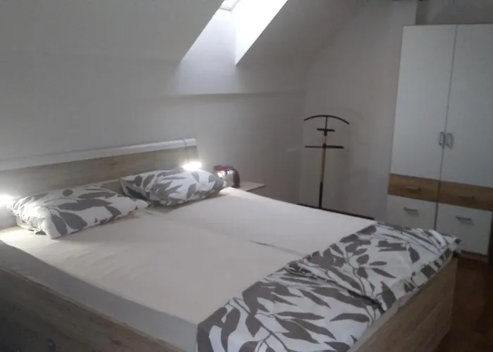 Pocitniska Hisa Nad Soco בית נופש